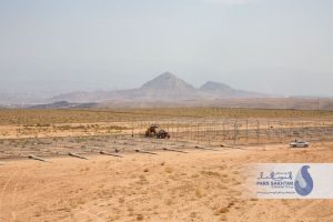 گزارش تصویری از «ادامه عملیات اجرایی احداث یکی از بزرگترین گلخانه های هیدروپونیک خاورمیانه در منطقه آزاد ارس» توسط شرکت کشت و صنعت مانارام ارس وابسته به گروه صنعتی پارس ساختار